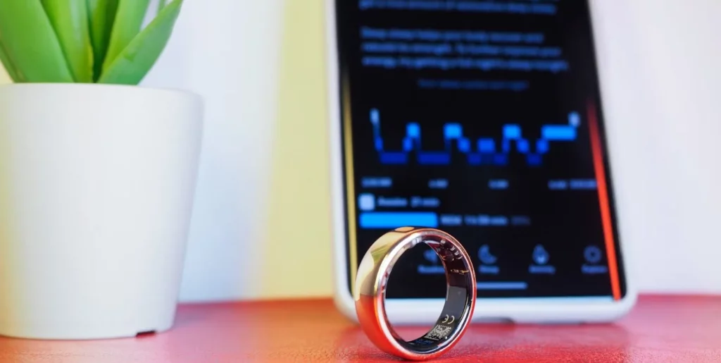 What Does Oura Ring Track?