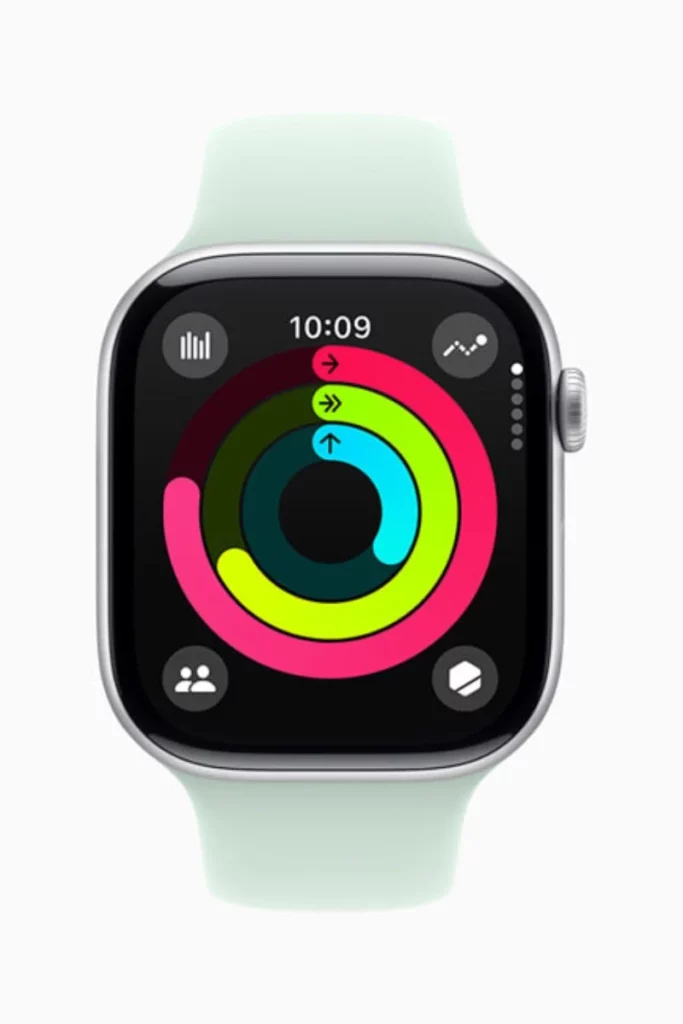 Apple Watch SE 3 activity rings; Huawei Watch Fit 5 vs Apple Watch SE